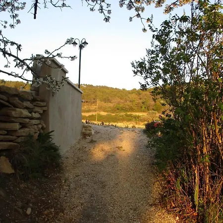 En Provence Au Coeur Des Vignes Villedieu (Vaucluse)